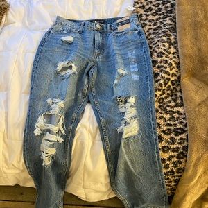 Aeropostale size 4 mom jeans